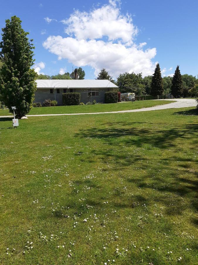 Millers Flat Holiday Park Exterior foto